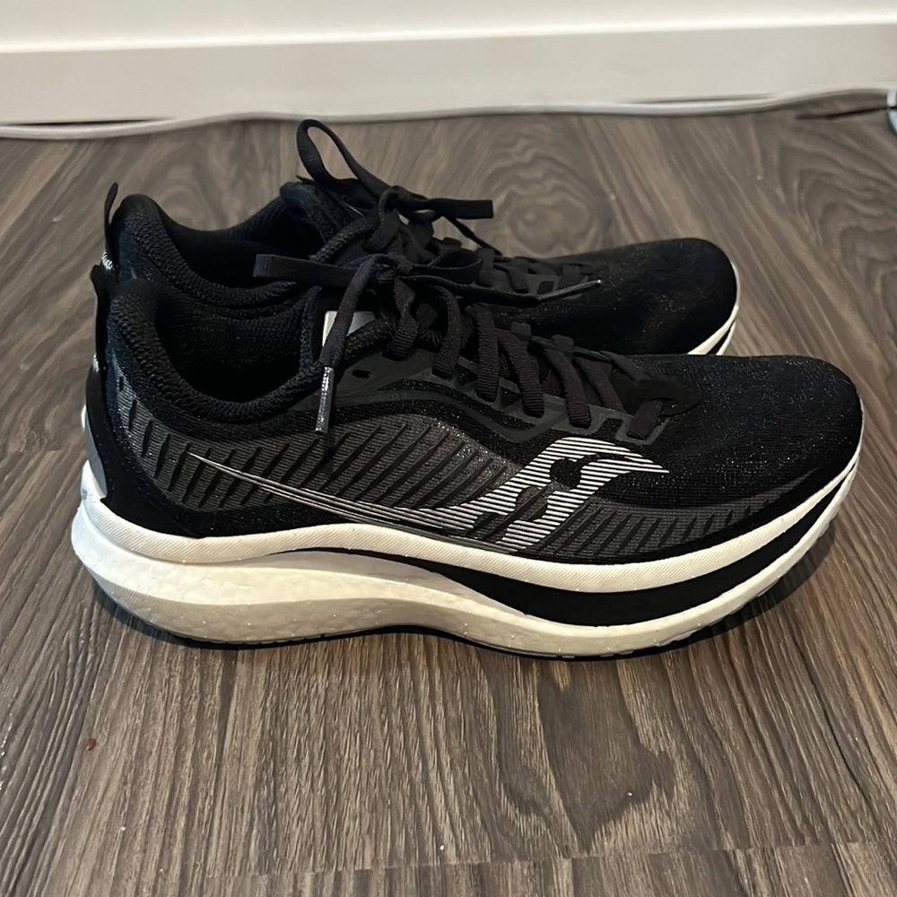 NEW Saucony Endorphin Speed 2 Running Shoes